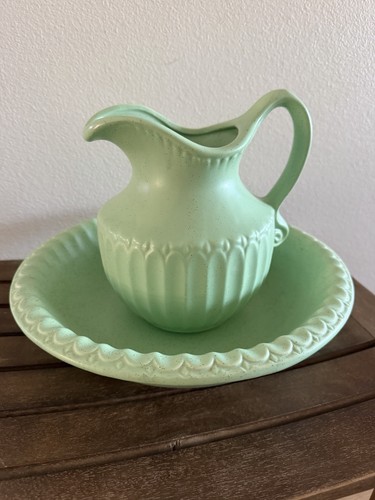 Mccoy usa pottery green - usa,