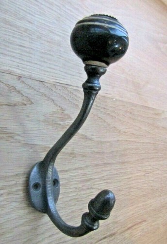 Black white circle ceramic - black,