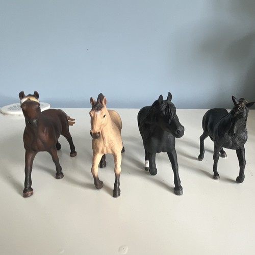 Schleich horse stallions - 4,