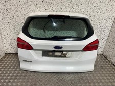 14-18 FORD FOCUS MK3 ESTATE TAILGATE FROZEN WHITE (SCRATCHED)