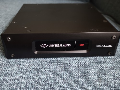 Universal audio uad - universal, uad-2
