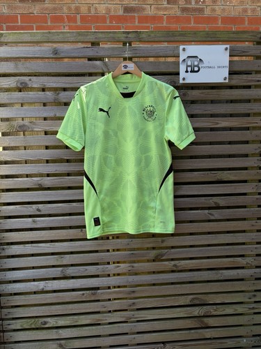 Blackpool goalkeeper football - blackpool,
