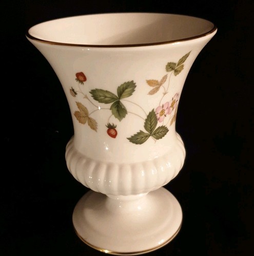 Wedgwood bone china - bone,