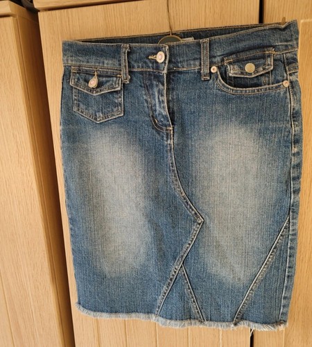 Women knee length denim - women's,