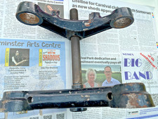 norton dominator fork yokes