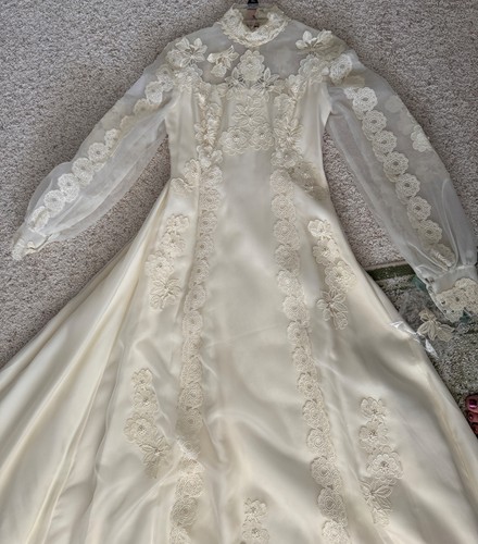 Vintage wedding dress - vintage,