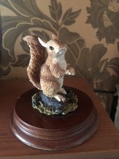 The Leonardo Collection Nature Studies 1994 Squirrel Animal Figurine Ornament