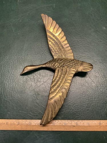 Vtg solid brass flying bird - solid,