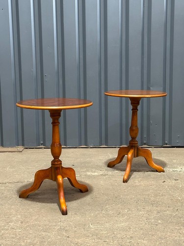 Pair modern yew wood - of,