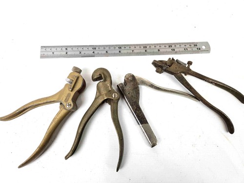 Collection vintage saw - vintage,