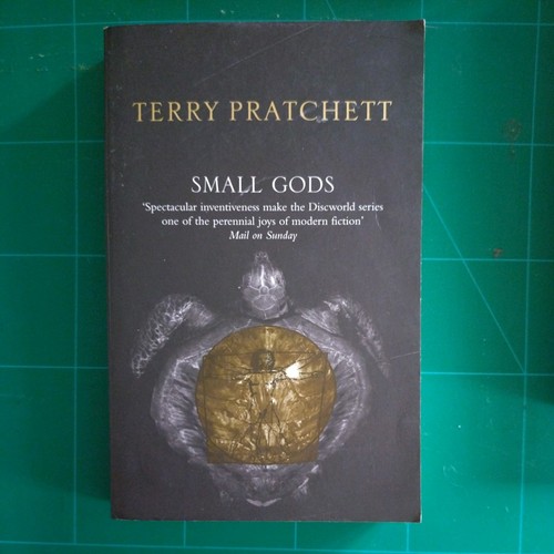 Small gods discworld - small, novel