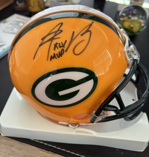 Aaron rodgers signed - aaron,