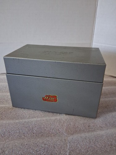 Vintage weis metal index - weis,