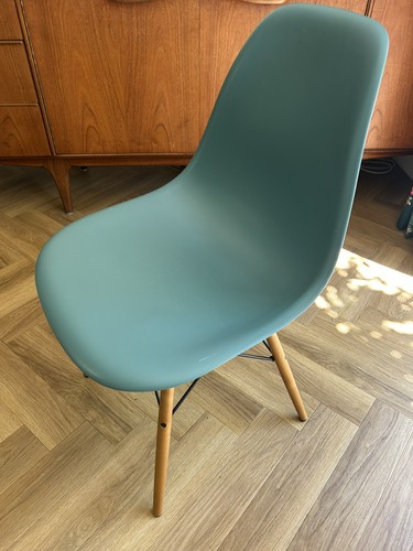 Genuine eames dsw - dsw, chair