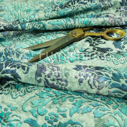 Traditional damask pattern - traditional,