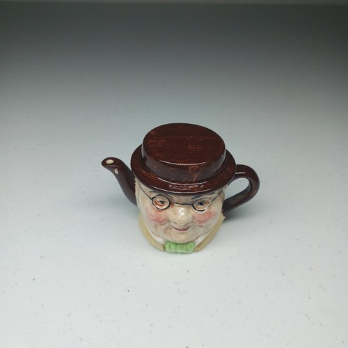 Vtg artone small - small, character