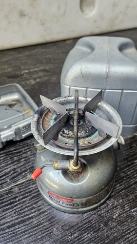 Coleman dual fuel 533 campimg