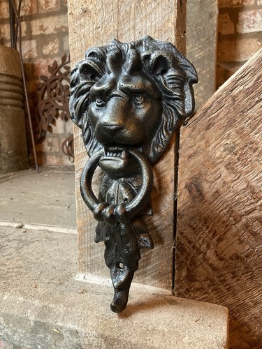Cast iron hanging - iron, door