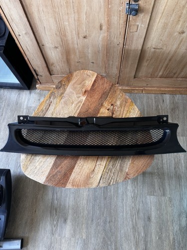 Mk4 golf honeycomb badge - honeycomb, de-badge