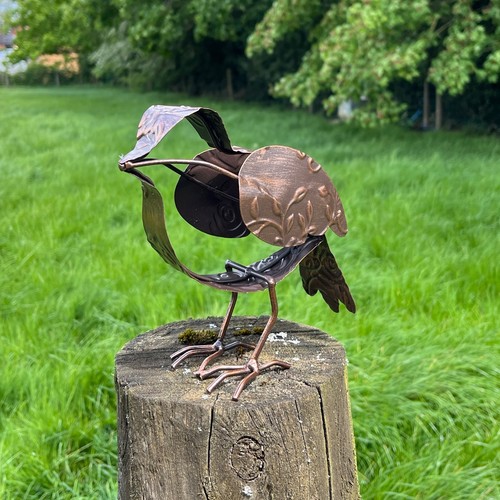 Robin bird garden - bird, ornaments
