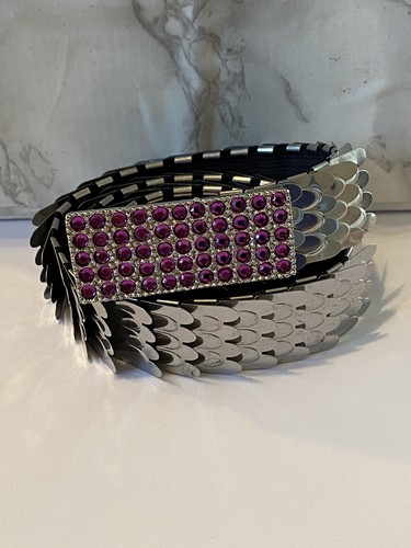 Siver tone fish scale metal - tone,