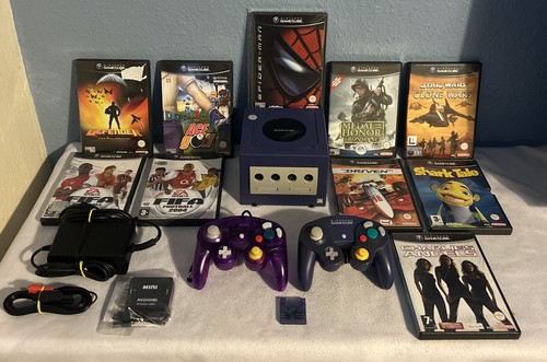 Nintendo gamecube console - nintendo,