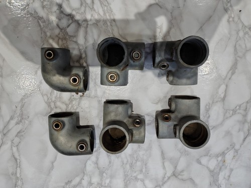 Galvanised key clamp handrail - galvanised,