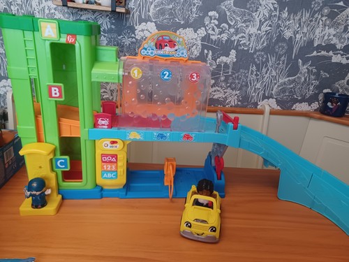 Fisher price little - fisher-price, people