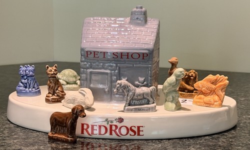 Wade red rose - tea, pet