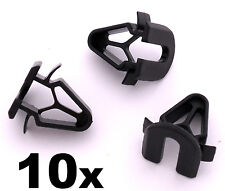 10x Volvo Plastic Trim Clips-