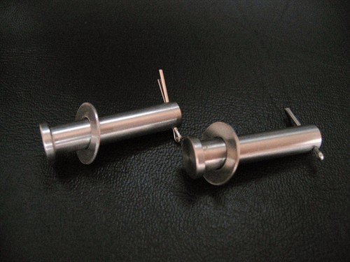 Stainless steel rear footrest - stainless,