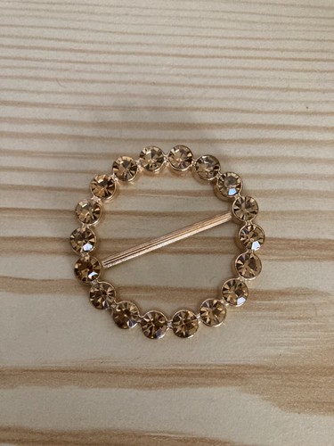 Gold metal scarf ring new - -,
