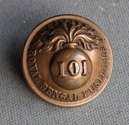 Irish army button 101st - , royal