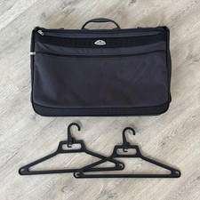 Samsonite Fuse Bi-Fold Garment