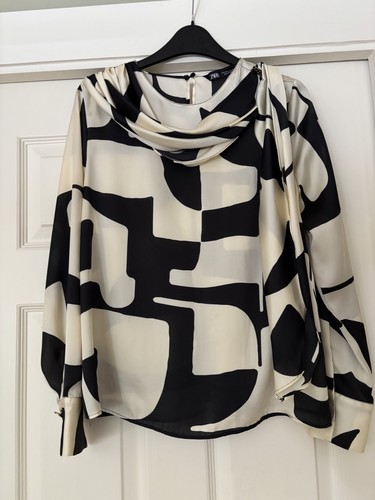 Zara cream and black - zara, wrap