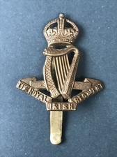 Royal Irish Regiment, Genuine British Army Cap Badge.