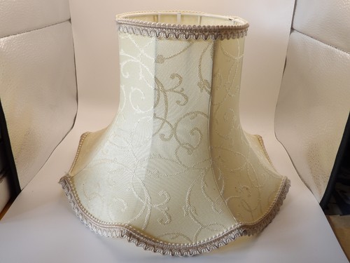 Vintage scalloped bell - scalloped,