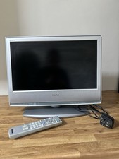 Sony Bravia KDL-20S2020 20" 720p HD LCD Television With Remote - Silver