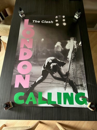 The clash official dorisimo - clash,