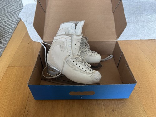 Edea ice fly figure - fly, skates
