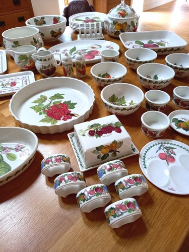Portmeirion pomona susan - by,