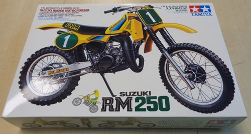 Tamiya 14013 suzuki rm250 12 - tamiya,