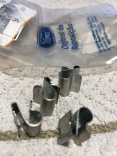 Ford Cortina, Capri, Securing Clip x 4  Edge/Body/Wing /Bonnet/Trim/Fastener