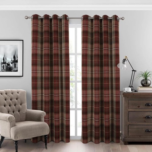 Pair 100 blackout curtains - 100%,
