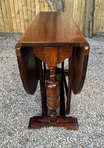 Vintage art deco dining - vintage,
