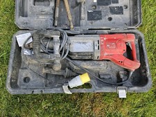 Milwaukee Breaker 900K