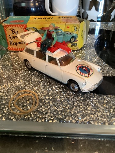 Corgi 475 citroen safari - 475,