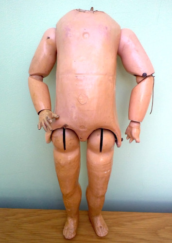 Jumeau kiss throwing - jumeau,