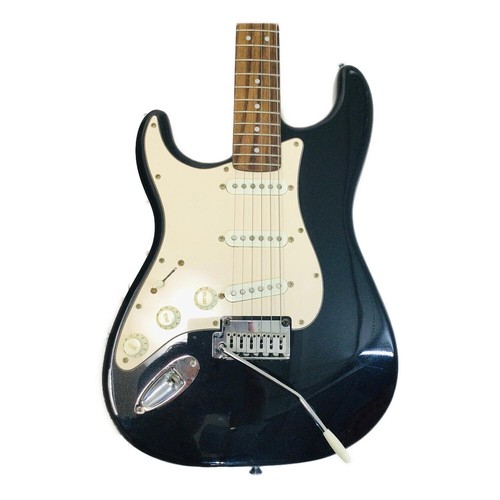 Squier fender stratocaster - by,