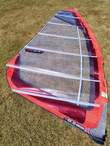 Neil pryde sail with - pryde,